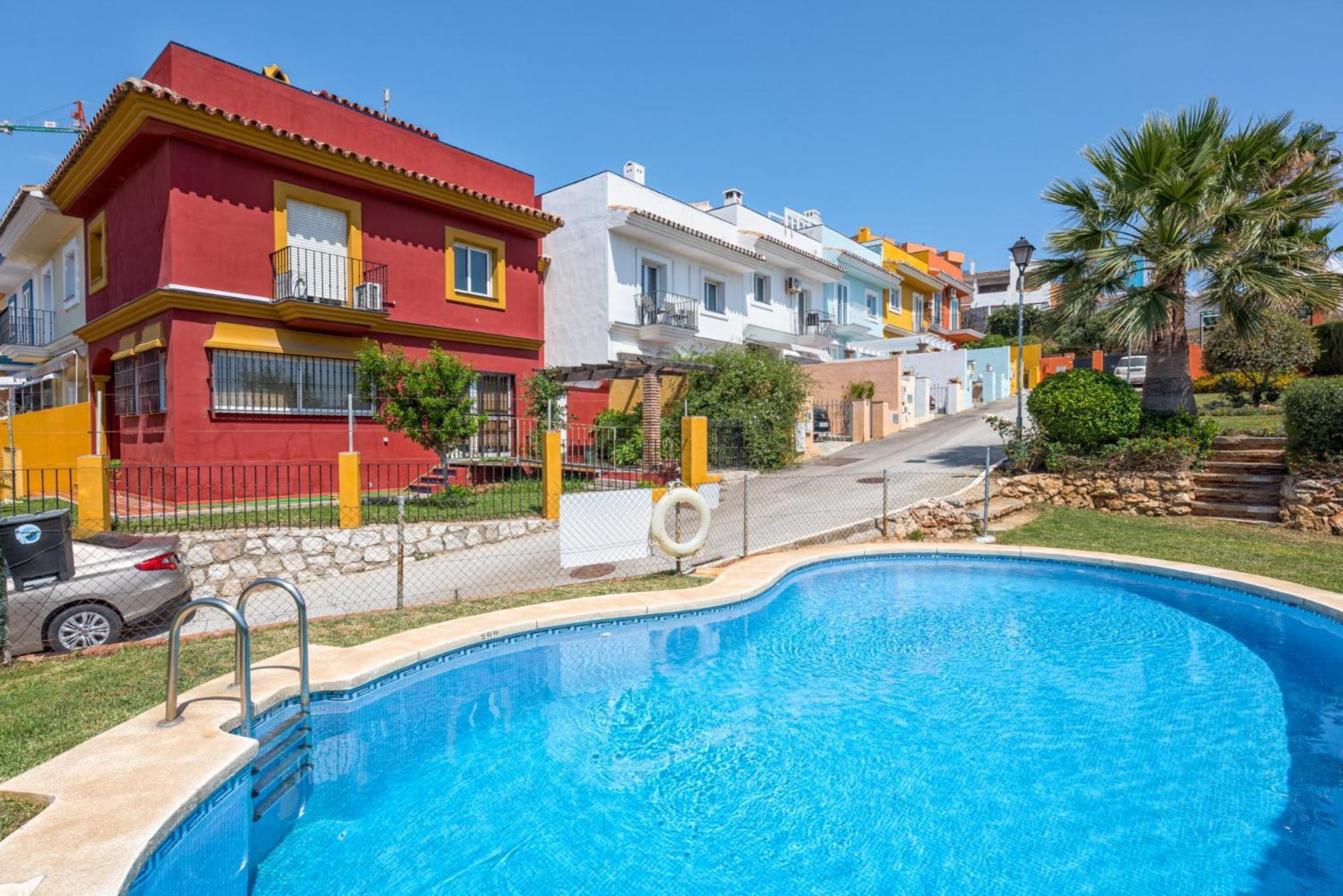 Castillo Sohail Townhouse Near The Beach By Costarentals - Ref 101 Fuengirola Zewnętrze zdjęcie